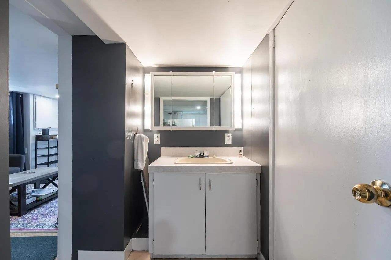 Apartamento 239 Artists Hideaway - 1 Bdrm Close To Downtown Halifax